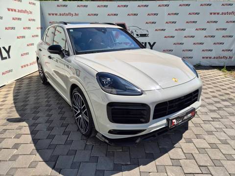 2023 Porsche Cayenne — sličica 3