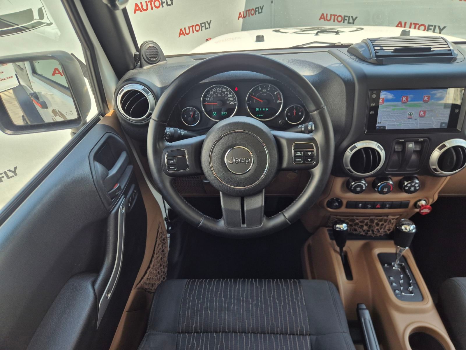 2011 Jeep Wrangler — fotografija 15