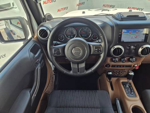 2011 Jeep Wrangler — sličica 15