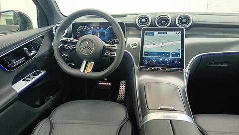 2023 Mercedes-Benz GLC — sličica 11
