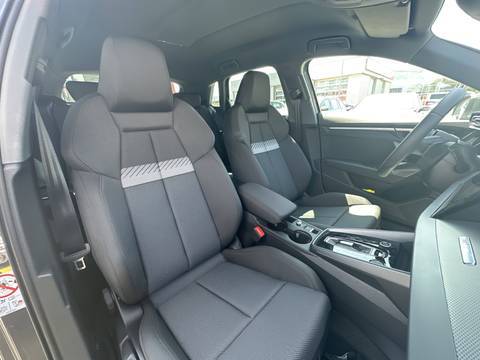 2025 Audi A3 Sportback — sličica 24