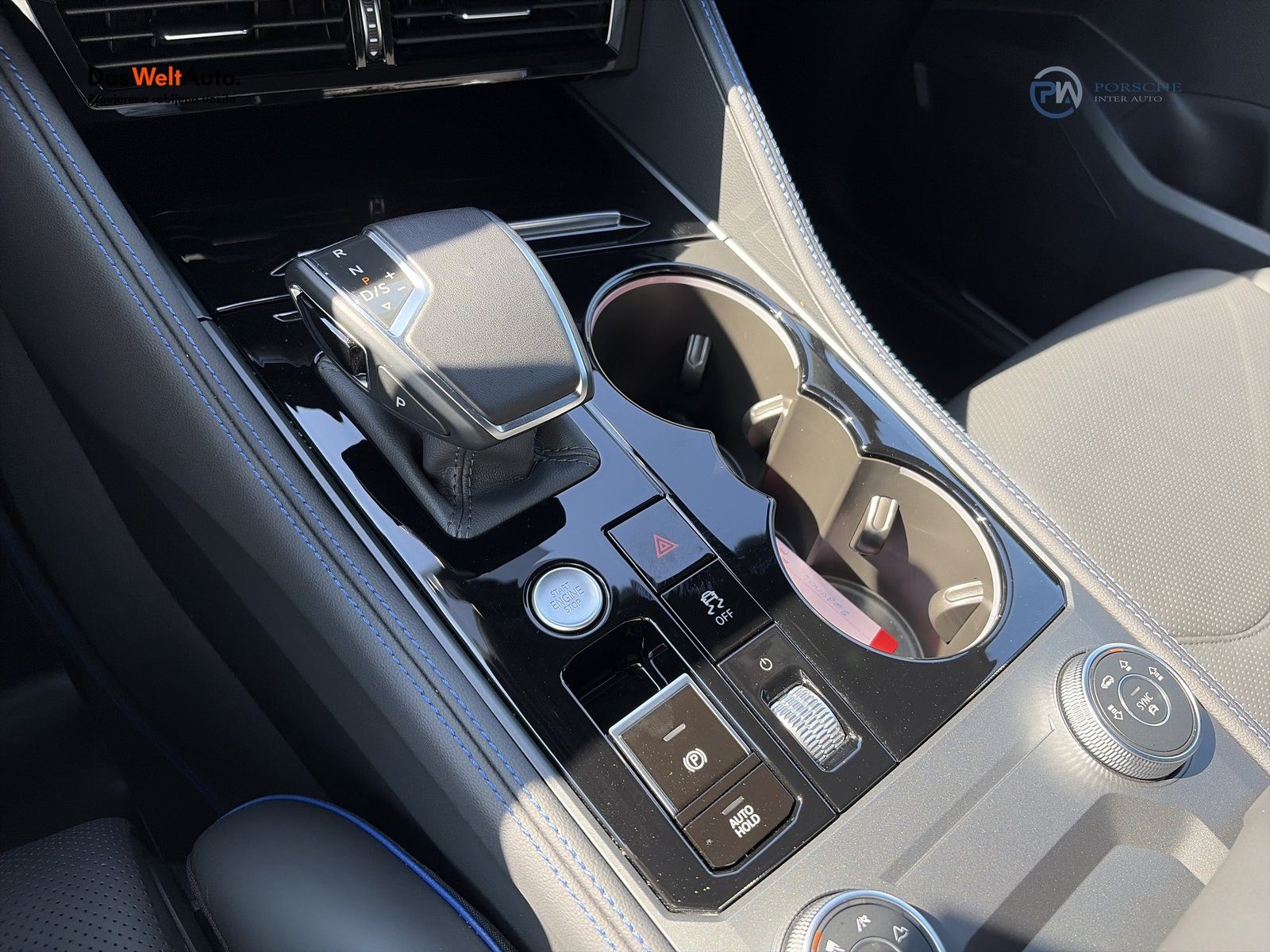 2025 Volkswagen Touareg — fotografija 19