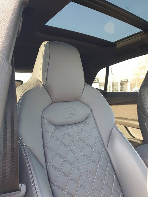 2019 Audi SQ8 S line — sličica 14