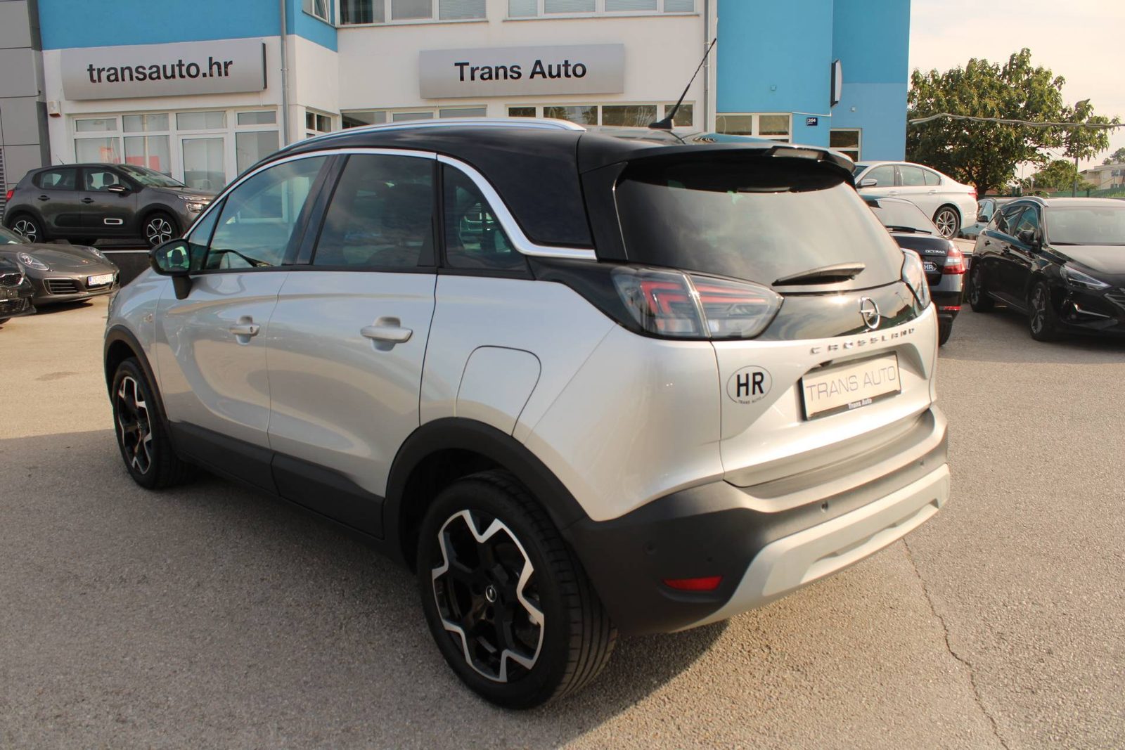 2023 Opel Crossland X — fotografija 7