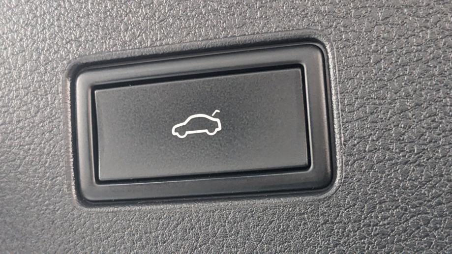 2023 Volkswagen Passat — fotografija 27