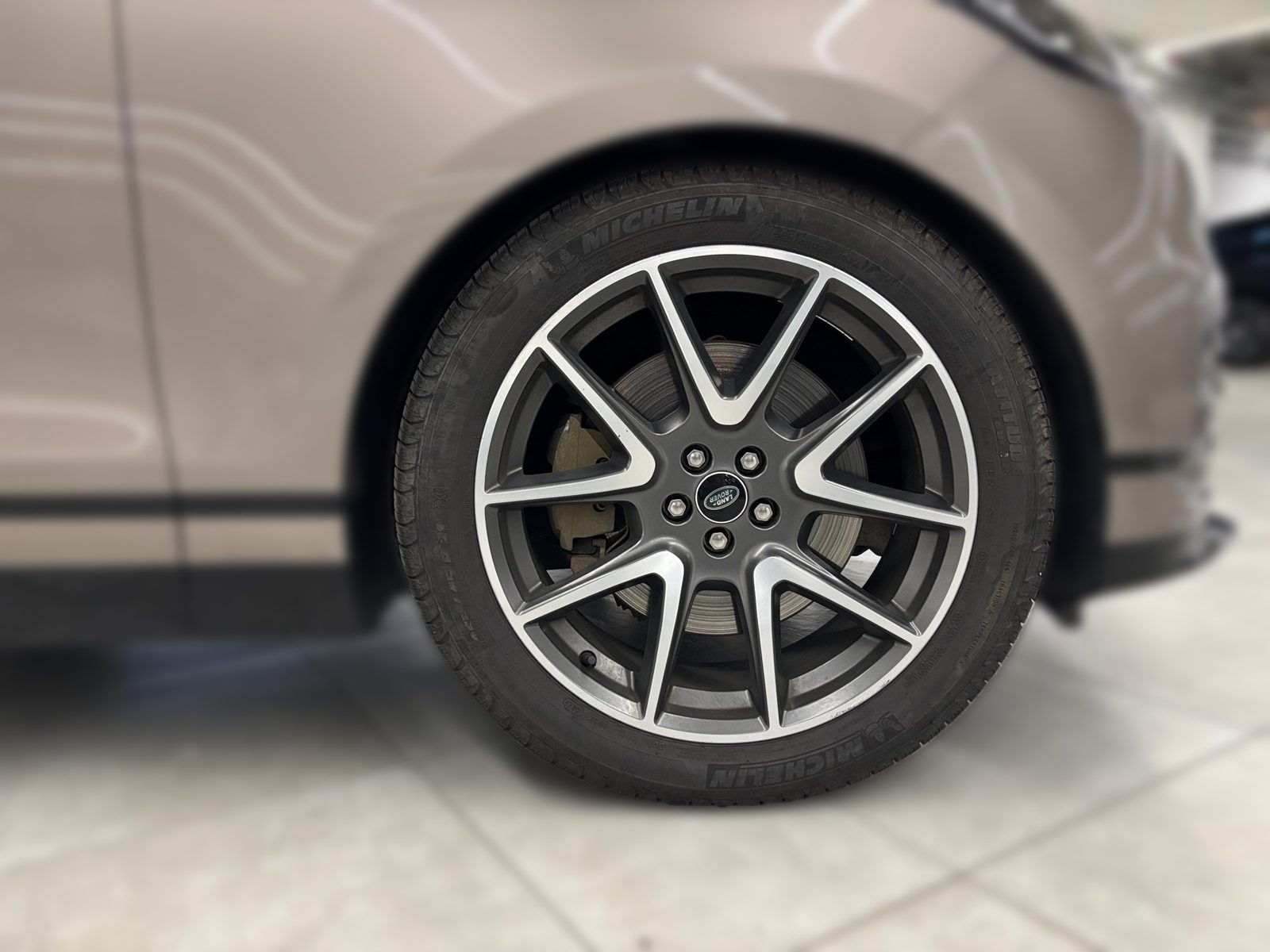 2024 Land Rover Range Rover Velar — fotografija 6