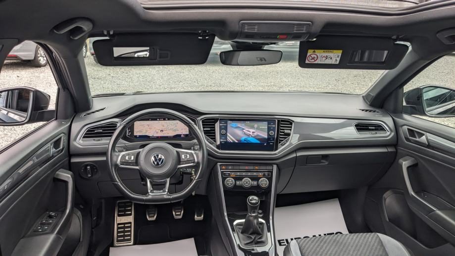 2021 Volkswagen T-Roc — fotografija 18