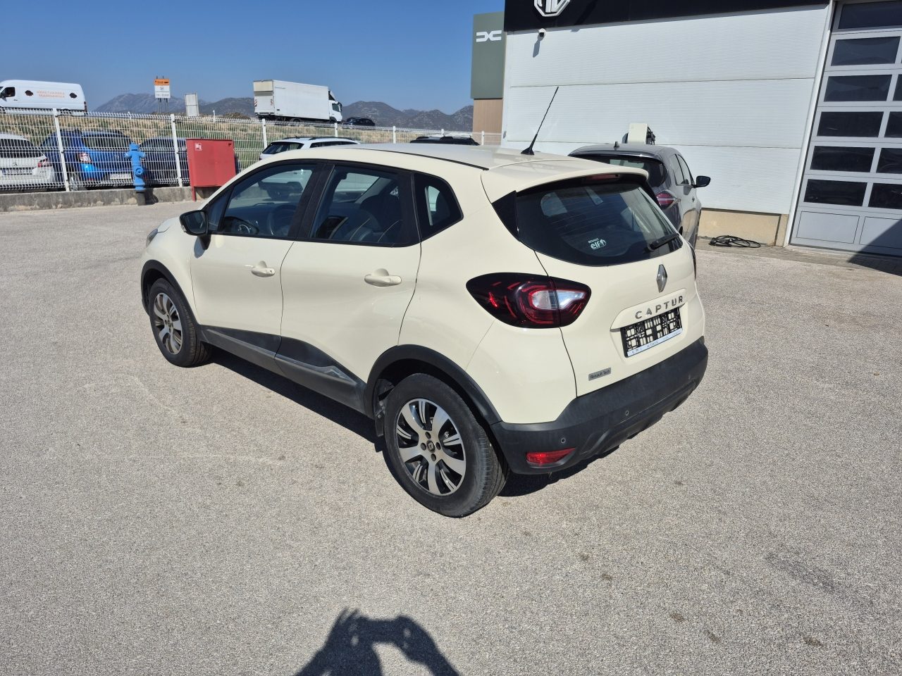 2019 Renault Captur — fotografija 4
