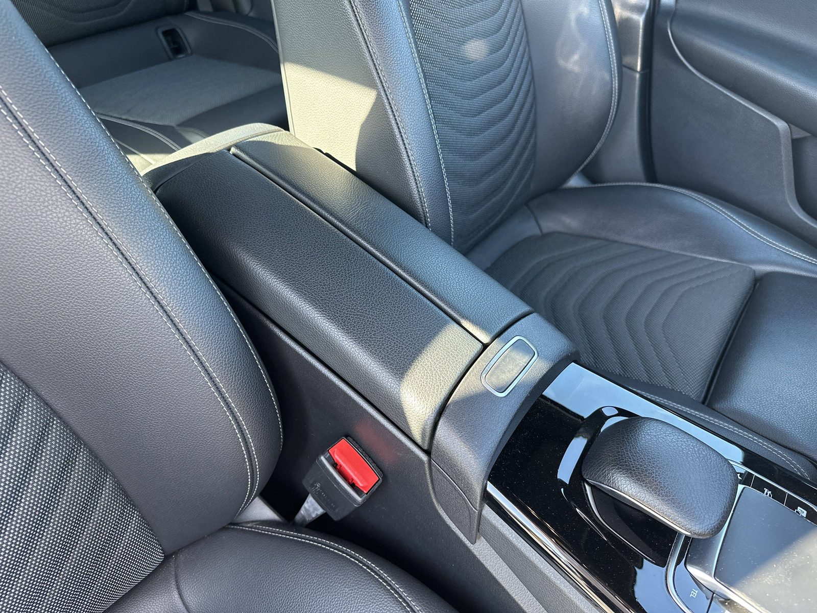 2019 Mercedes-Benz A-klasa — fotografija 23