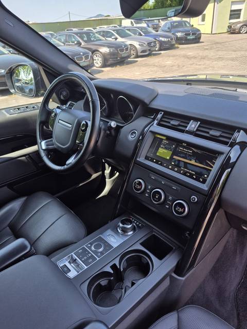 2019 Land Rover Discovery — sličica 18