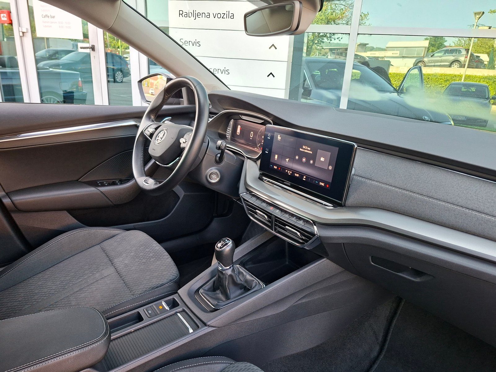 2020 Škoda Octavia Combi — fotografija 10