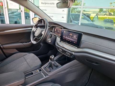 2020 Škoda Octavia Combi — sličica 10