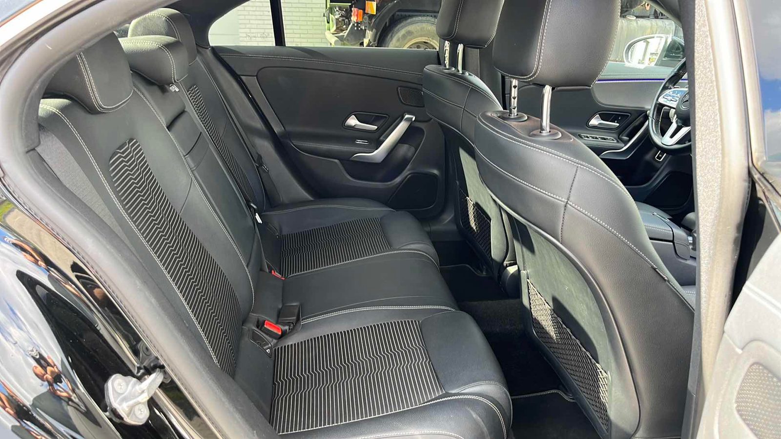 2019 Mercedes-Benz CLA — fotografija 10