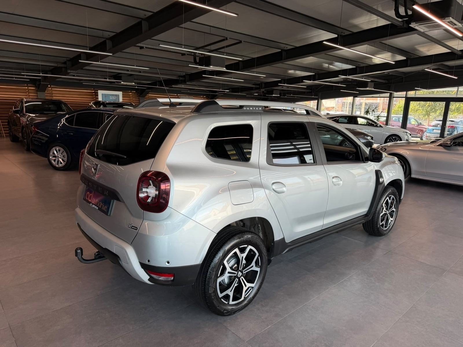 2020 Dacia Duster — fotografija 8