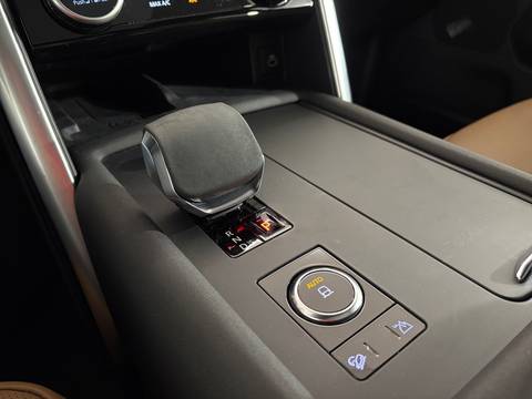 2022 Land Rover Discovery — sličica 28