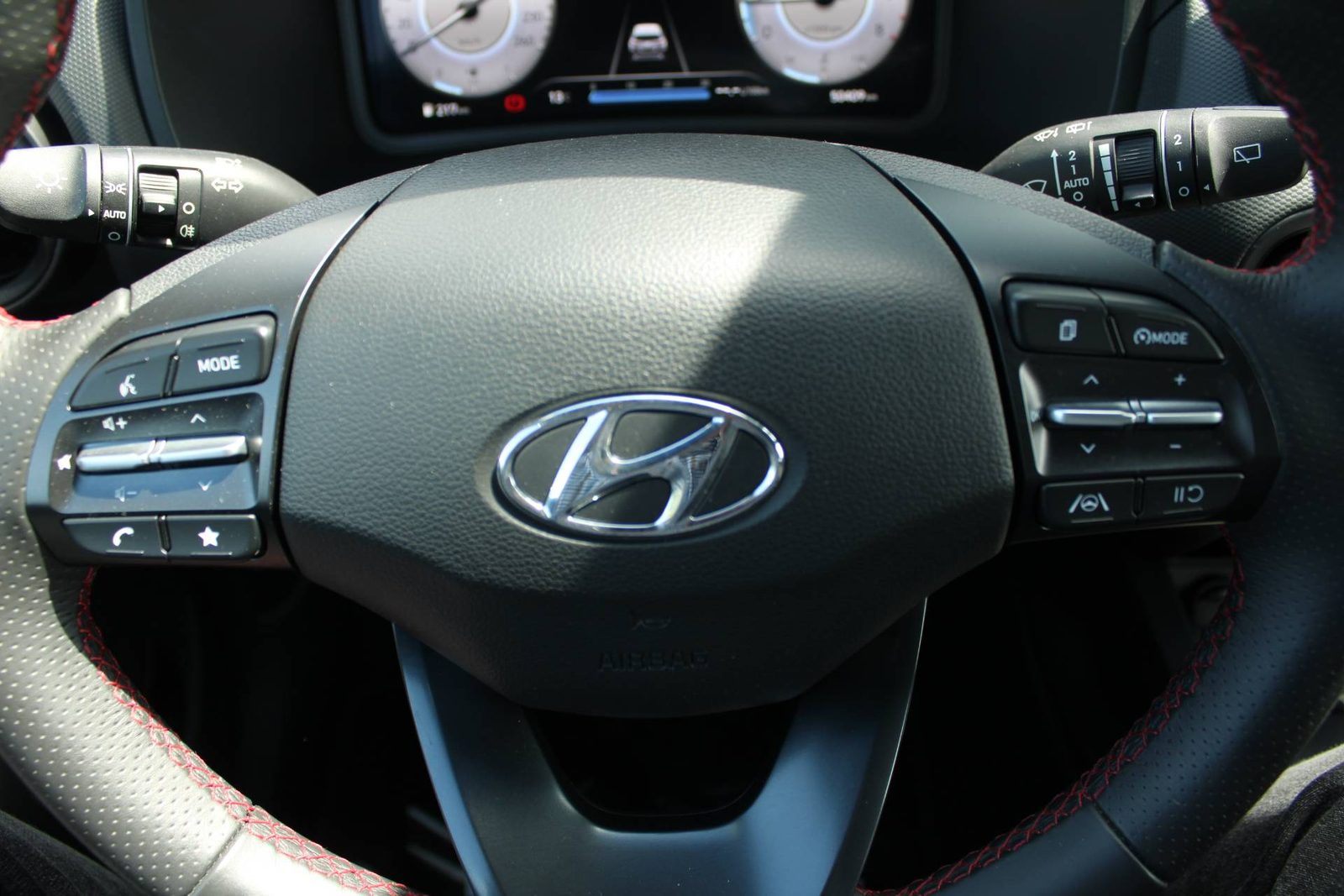 2023 Hyundai Kona — fotografija 15