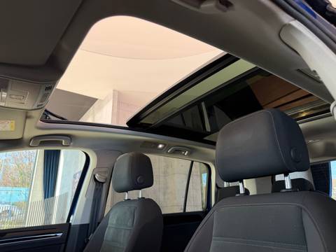 2019 Volkswagen Touran — sličica 23