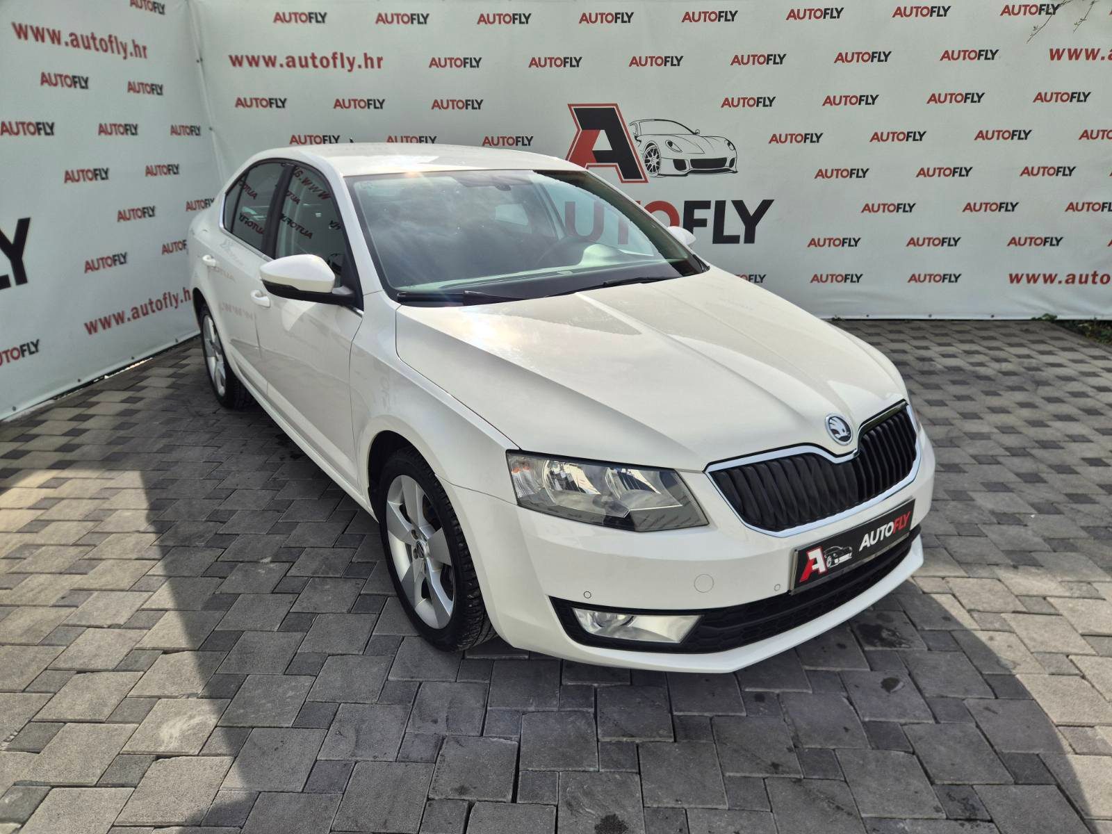2014 Škoda Octavia — fotografija 3