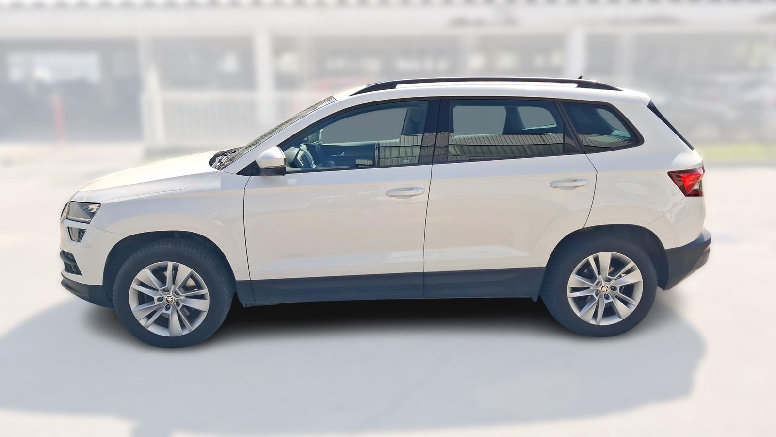 2018 Škoda Karoq — fotografija 4
