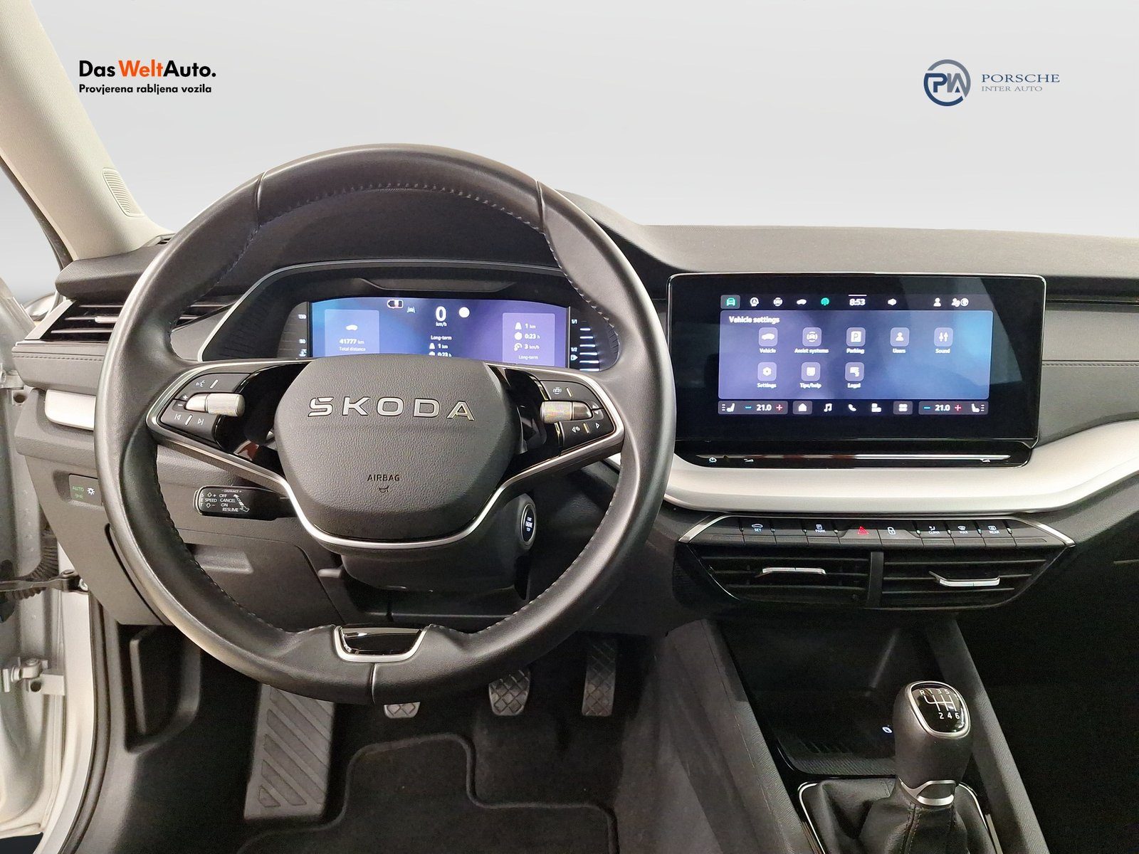 2025 Škoda Octavia — fotografija 11