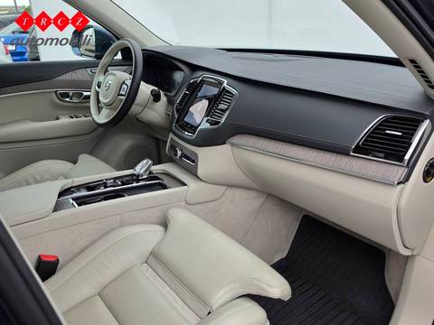 2022 Volvo XC90 — sličica 6