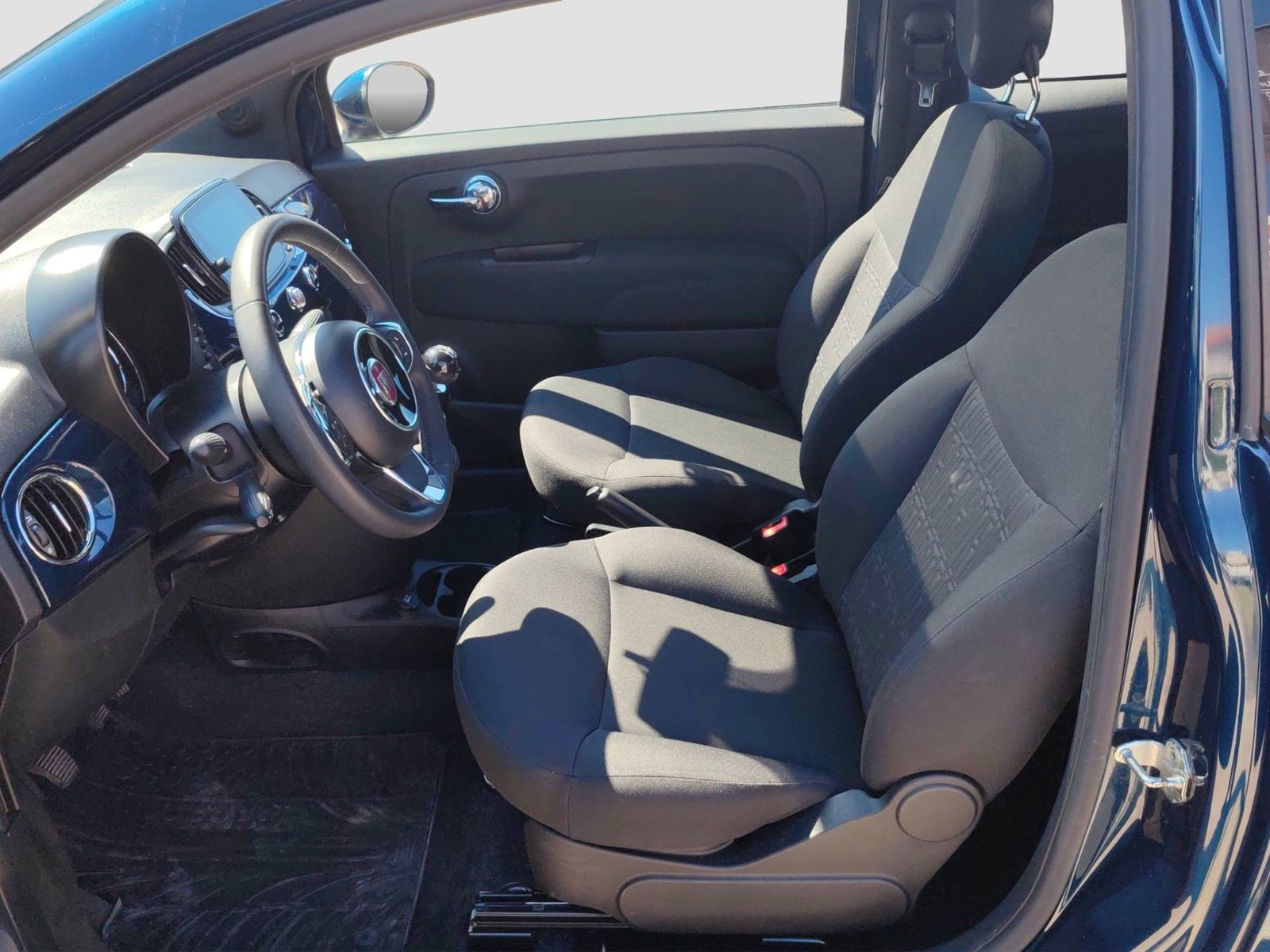 2024 Fiat 500 — fotografija 12