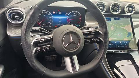 2026 Mercedes-Benz GLC — sličica 12