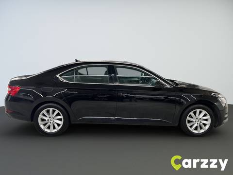 2021 Škoda Superb — sličica 5