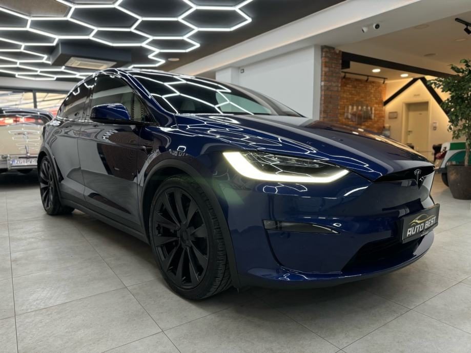 2022 Tesla Model X — fotografija 4