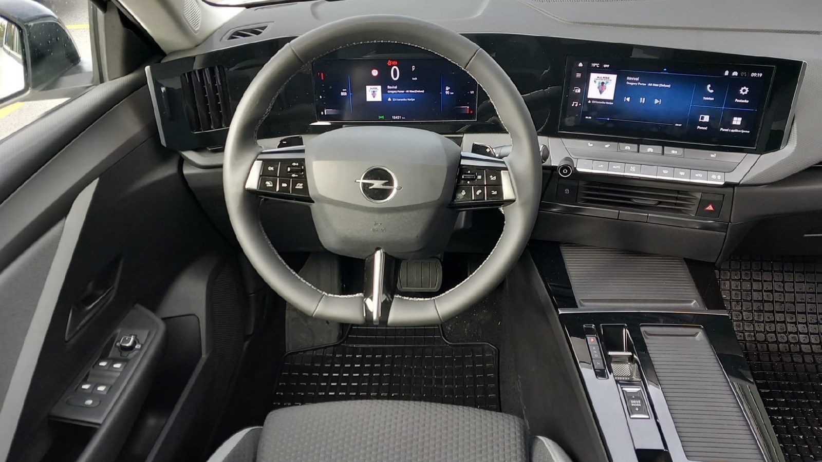 2024 Opel Astra — fotografija 19