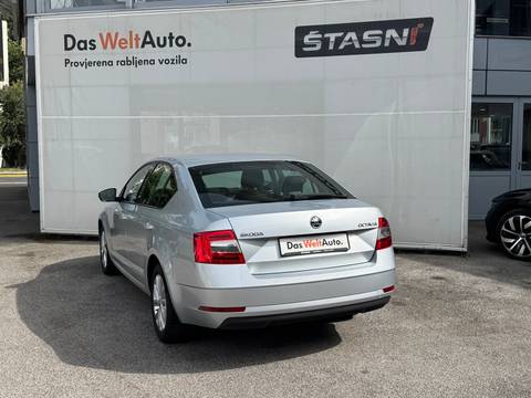 2019 Škoda Octavia — sličica 7