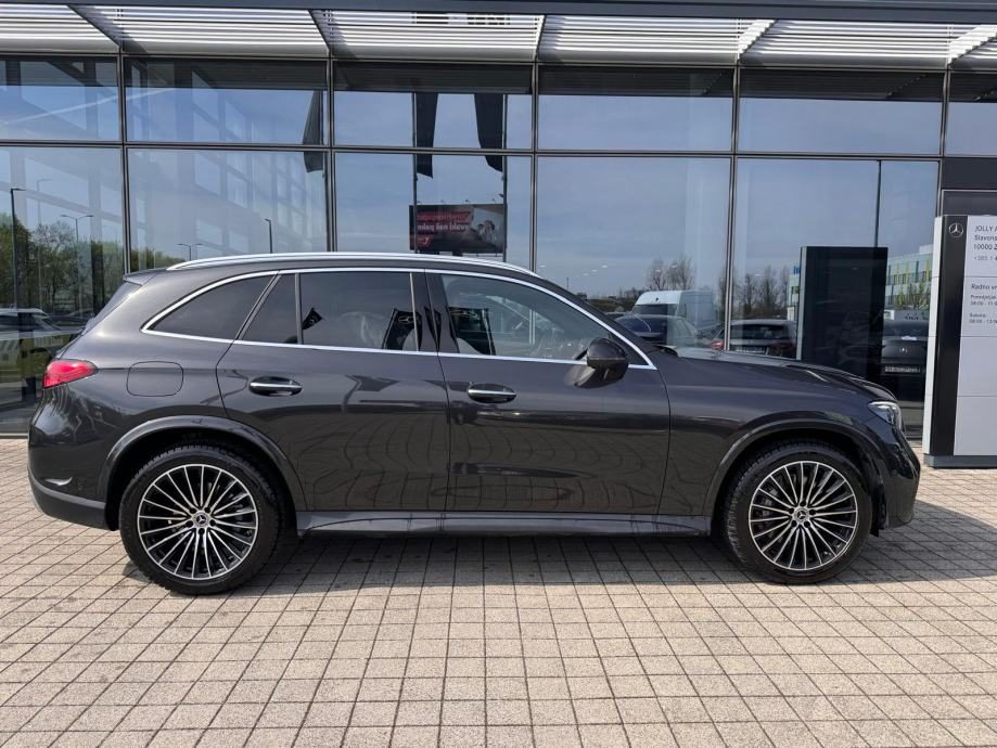 2025 Mercedes-Benz GLC — fotografija 4