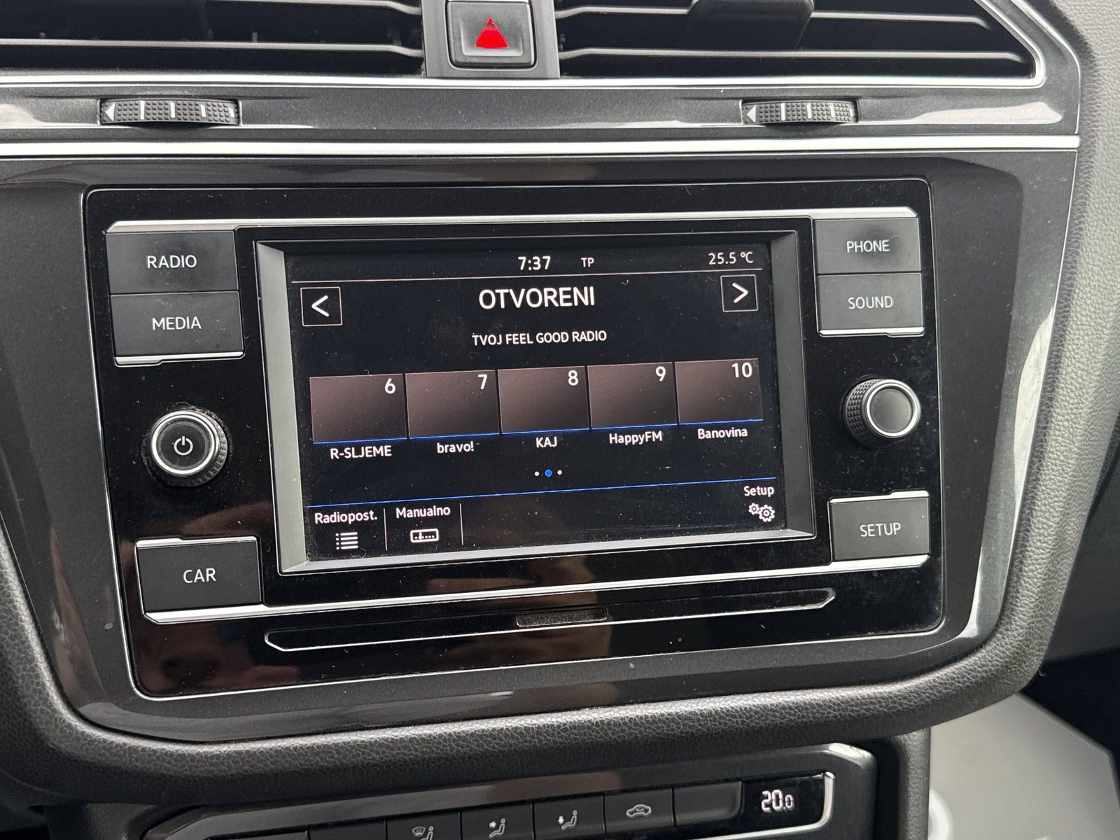 2017 Volkswagen Tiguan — fotografija 27