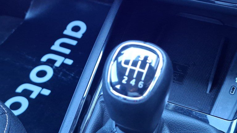 2022 Škoda Kamiq — fotografija 15