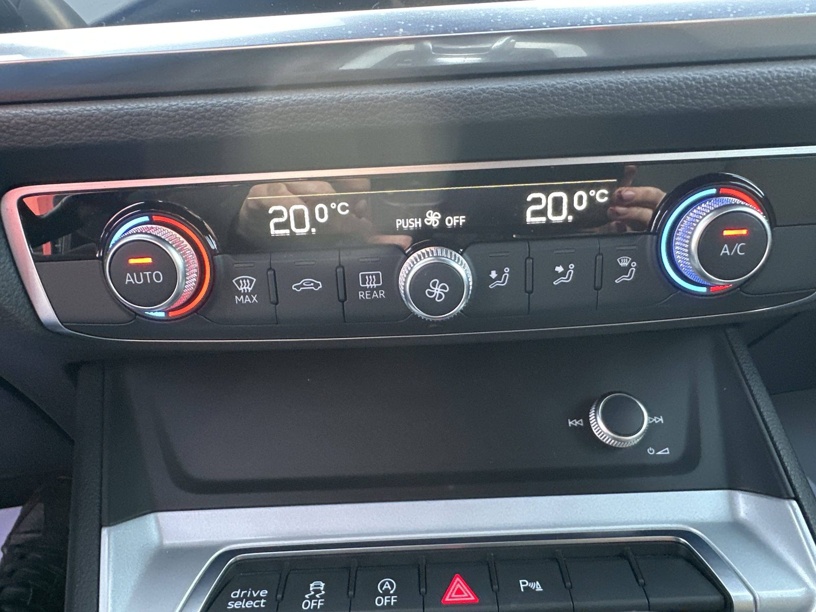 2022 Audi Q3 — fotografija 29