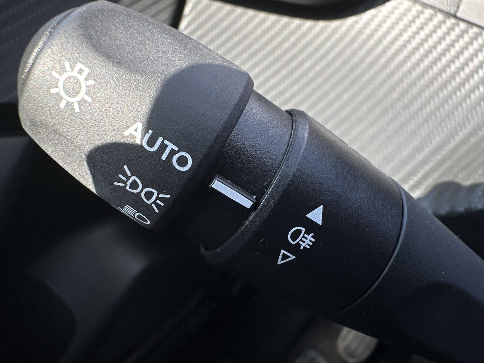 2025 Peugeot 2008 — fotografija 27