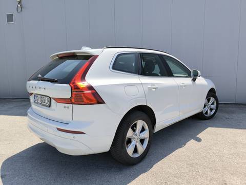 2022 Volvo XC60 — sličica 4
