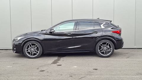 2017 Infiniti Q30 — sličica 2