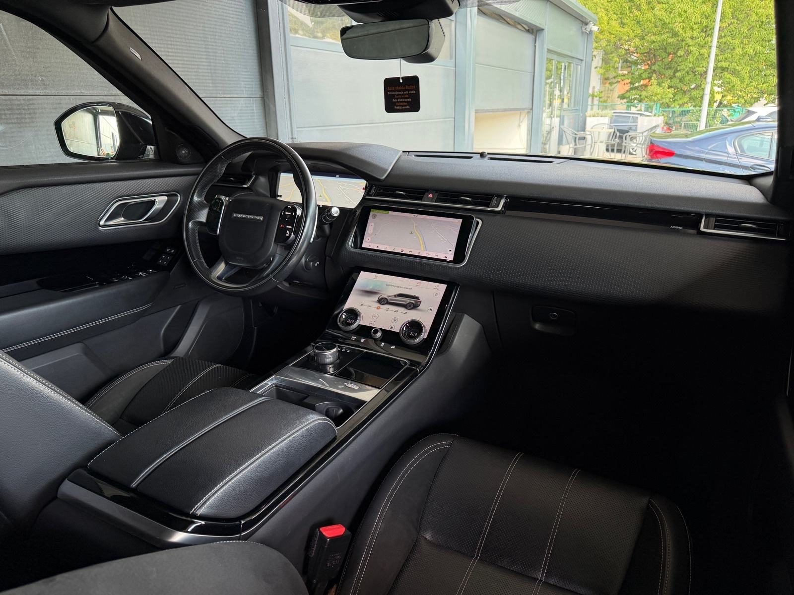 2018 Land Rover Range Rover Velar — fotografija 5