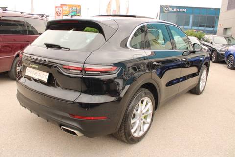 2021 Porsche Cayenne — sličica 5