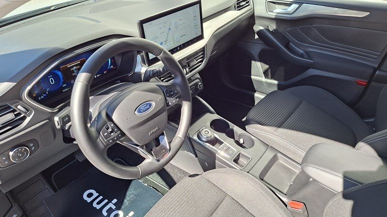 2022 Ford Focus — fotografija 5