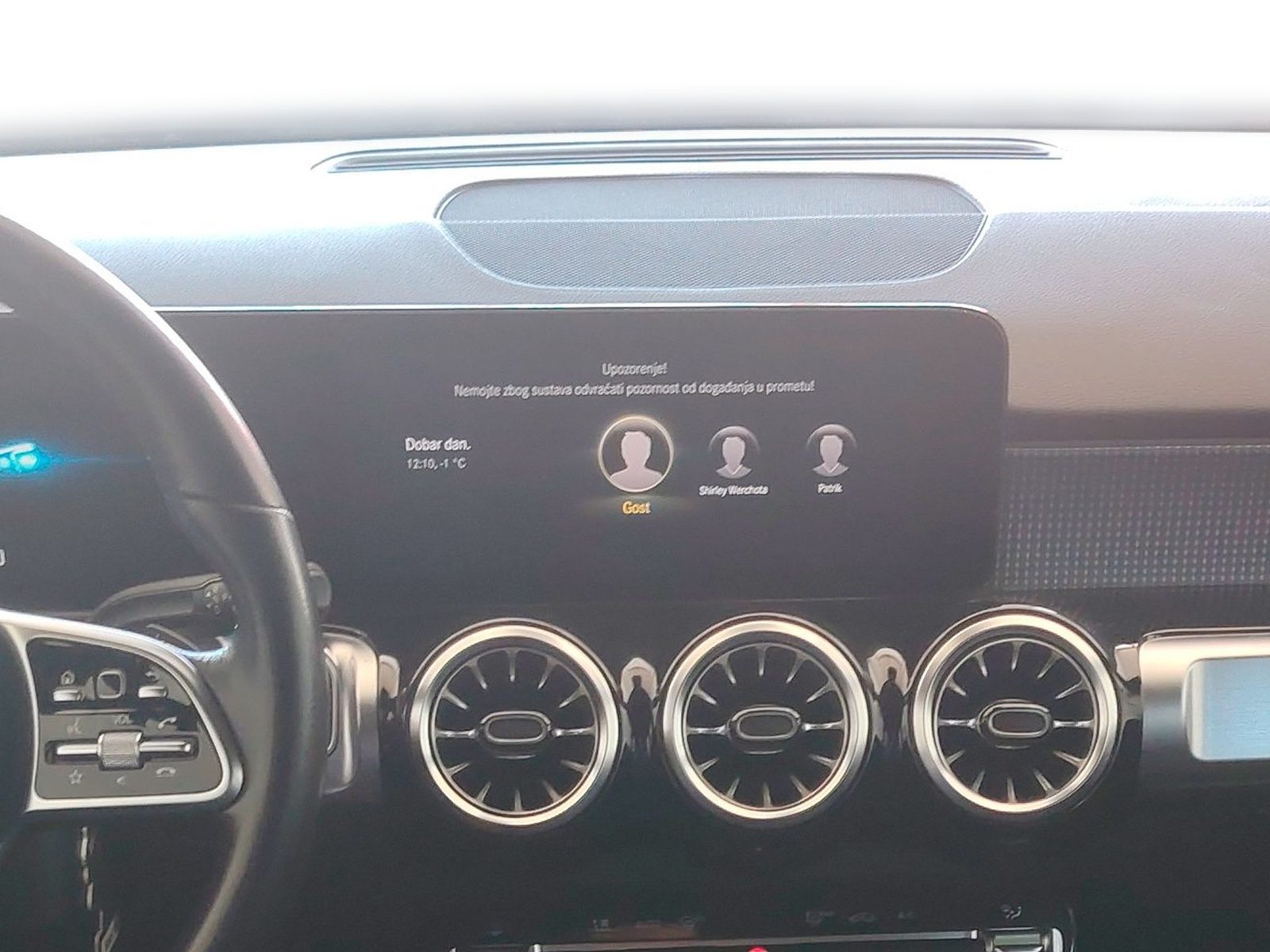 2023 Mercedes-Benz GLB — fotografija 18