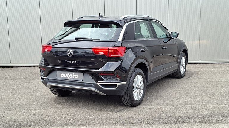 2022 Volkswagen T-Roc — fotografija 3