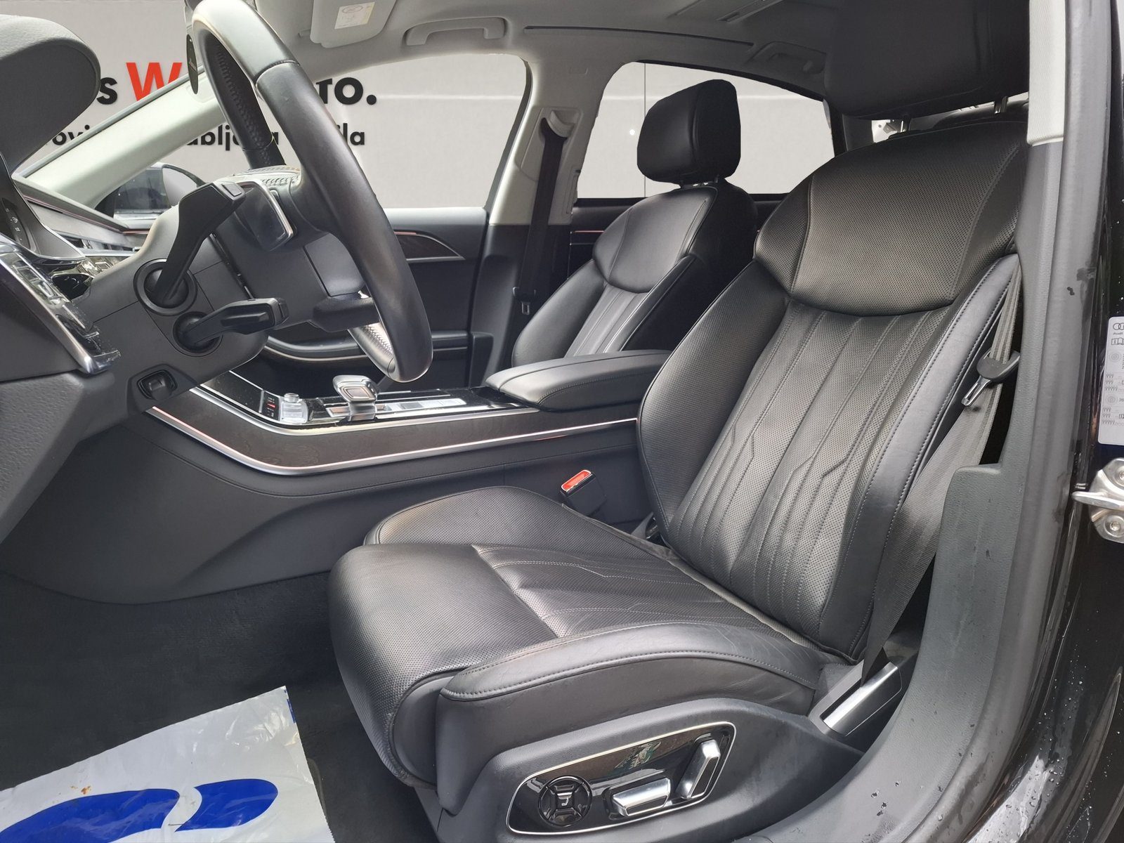 2020 Audi A8 — fotografija 11
