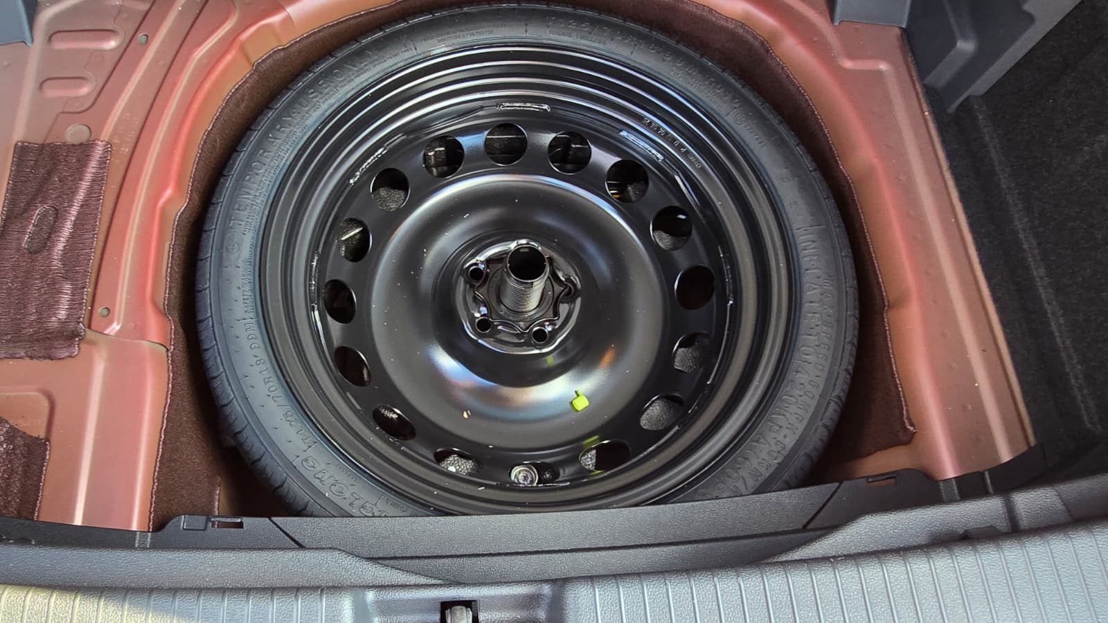 2026 Volkswagen T-Cross R-Line — fotografija 8