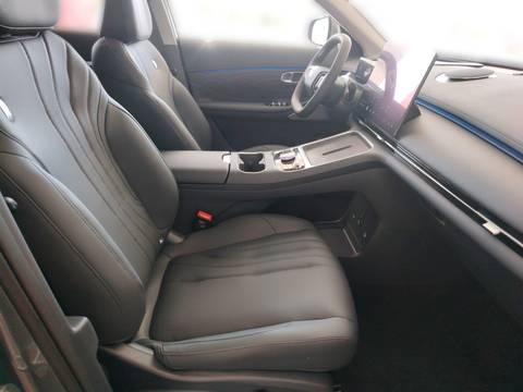 2026 Geely Starray EM-i — sličica 20