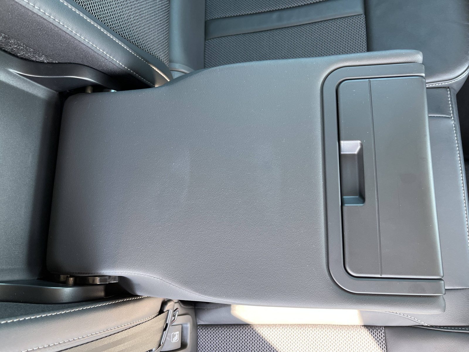 2023 Škoda Octavia — fotografija 23
