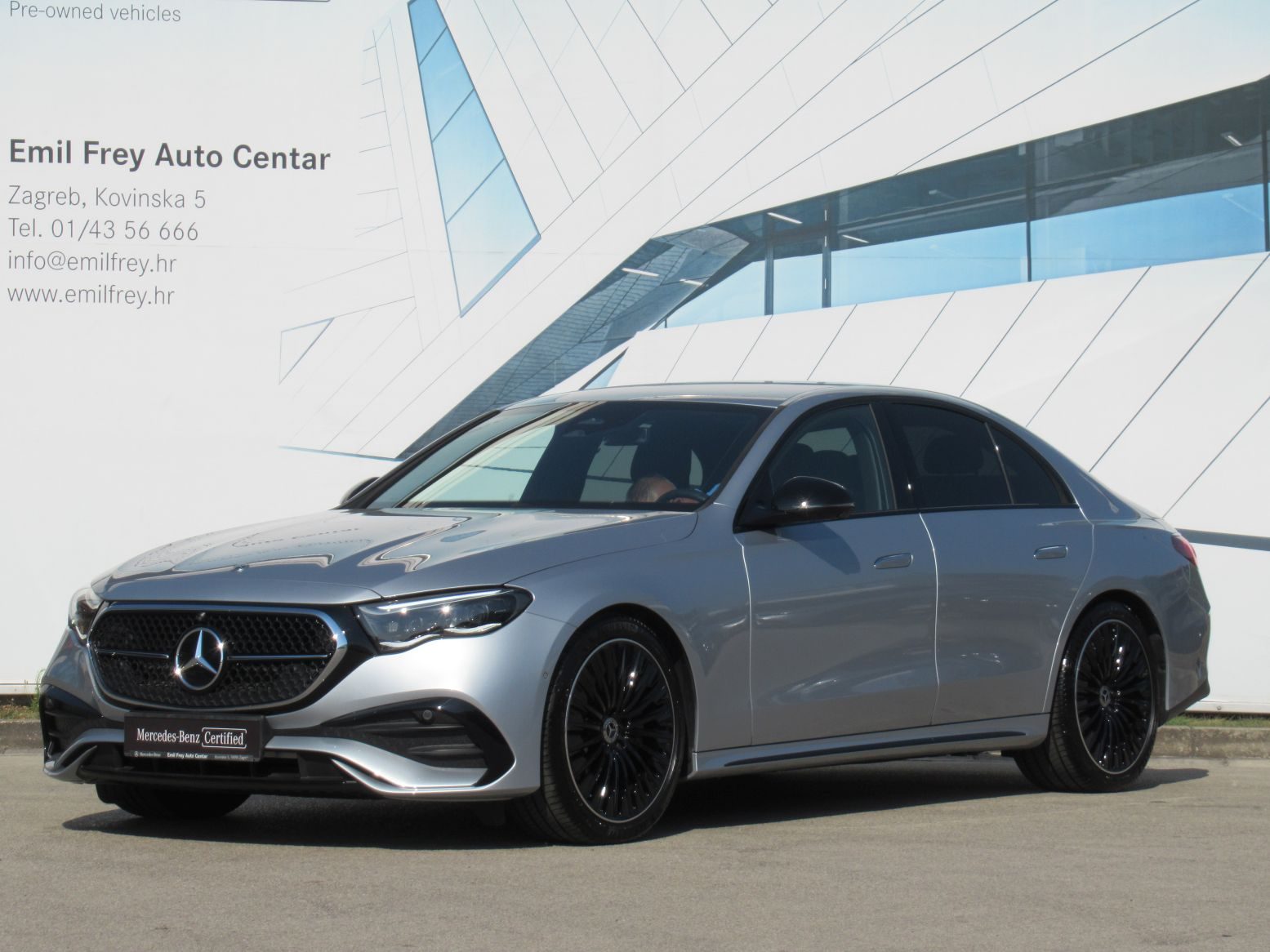 2025 Mercedes-Benz E-klasa — fotografija 3