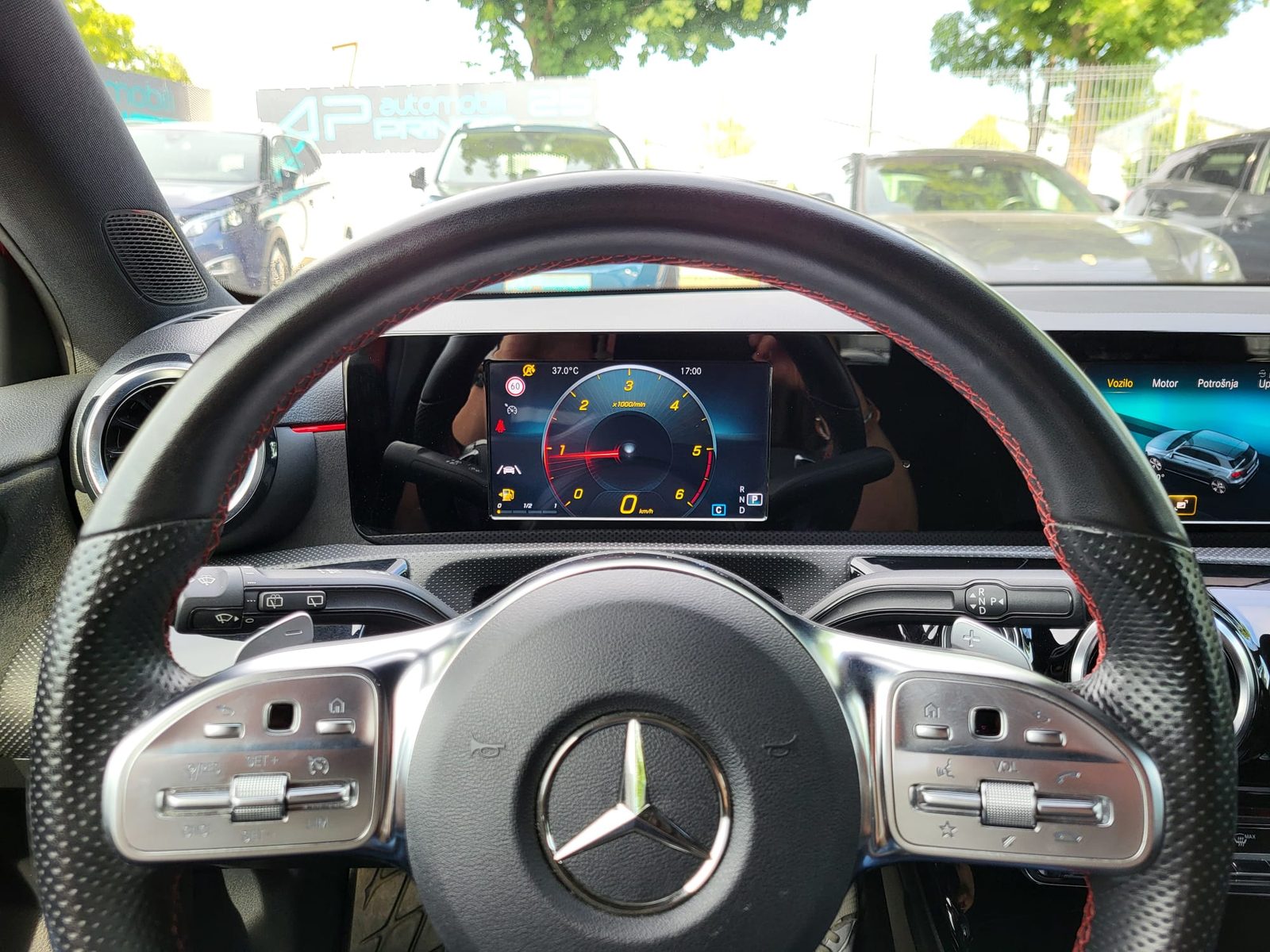2018 Mercedes-Benz A-klasa — fotografija 18