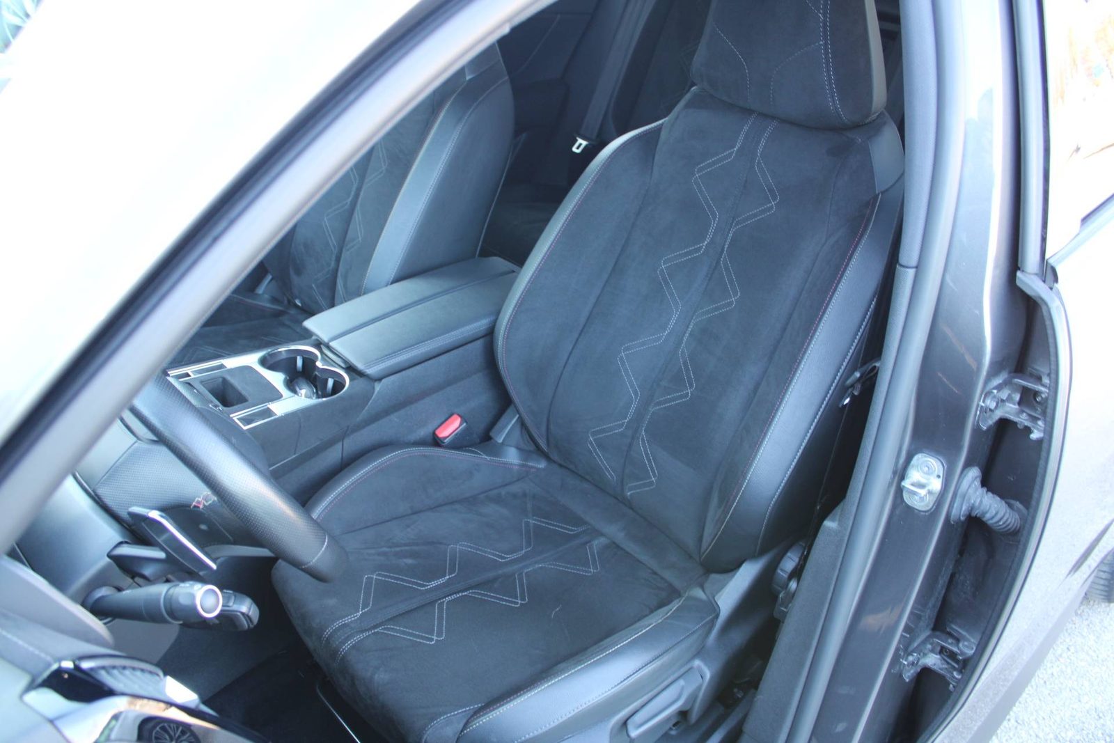 2023 DS DS 7 — fotografija 11
